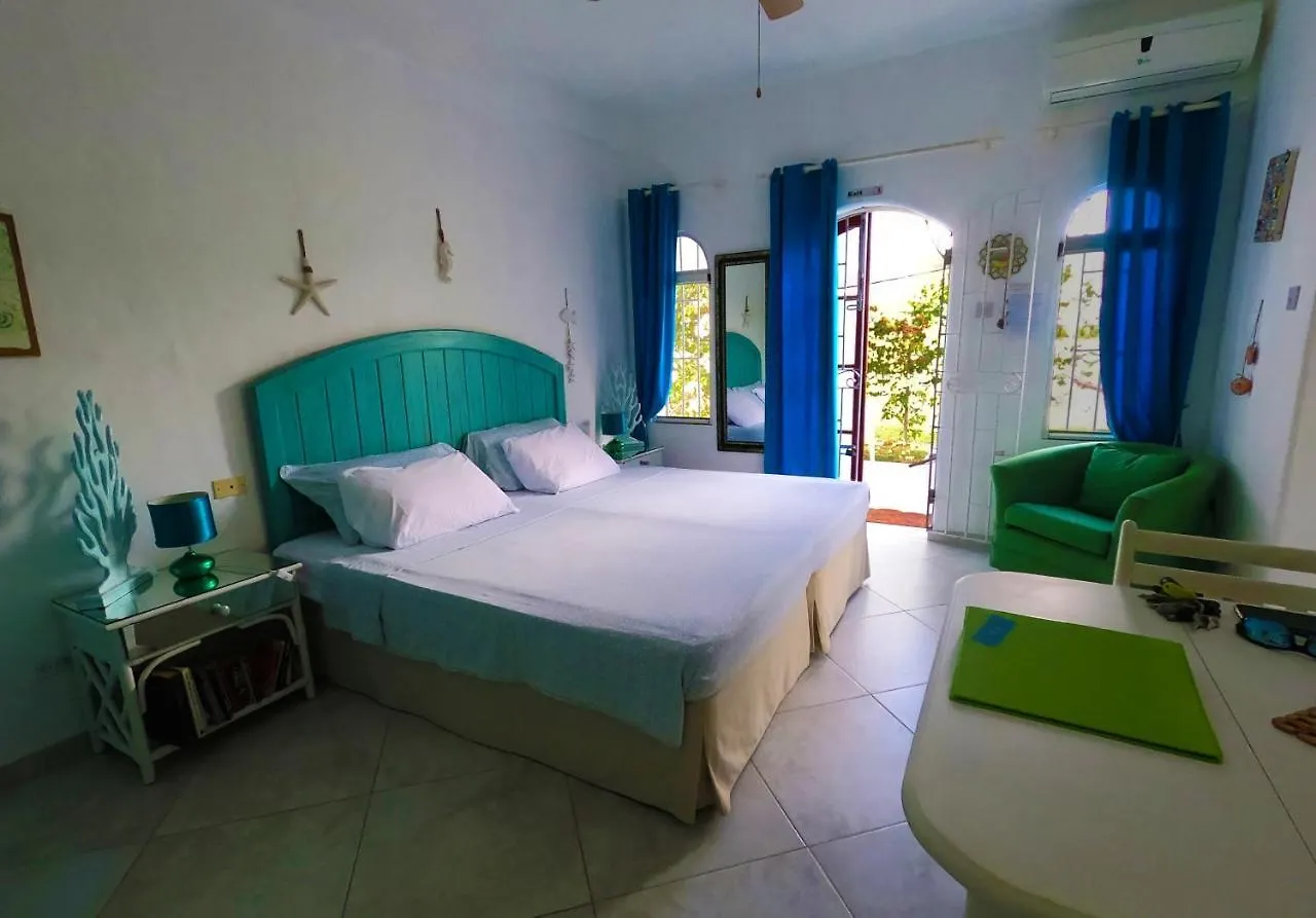 Two Palms Apartment - In Sweet Jewel Apartments Christ Church