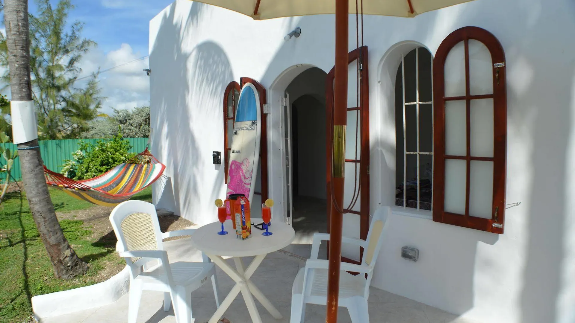 Two Palms Apartment - In Sweet Jewel Apartments Christ Church