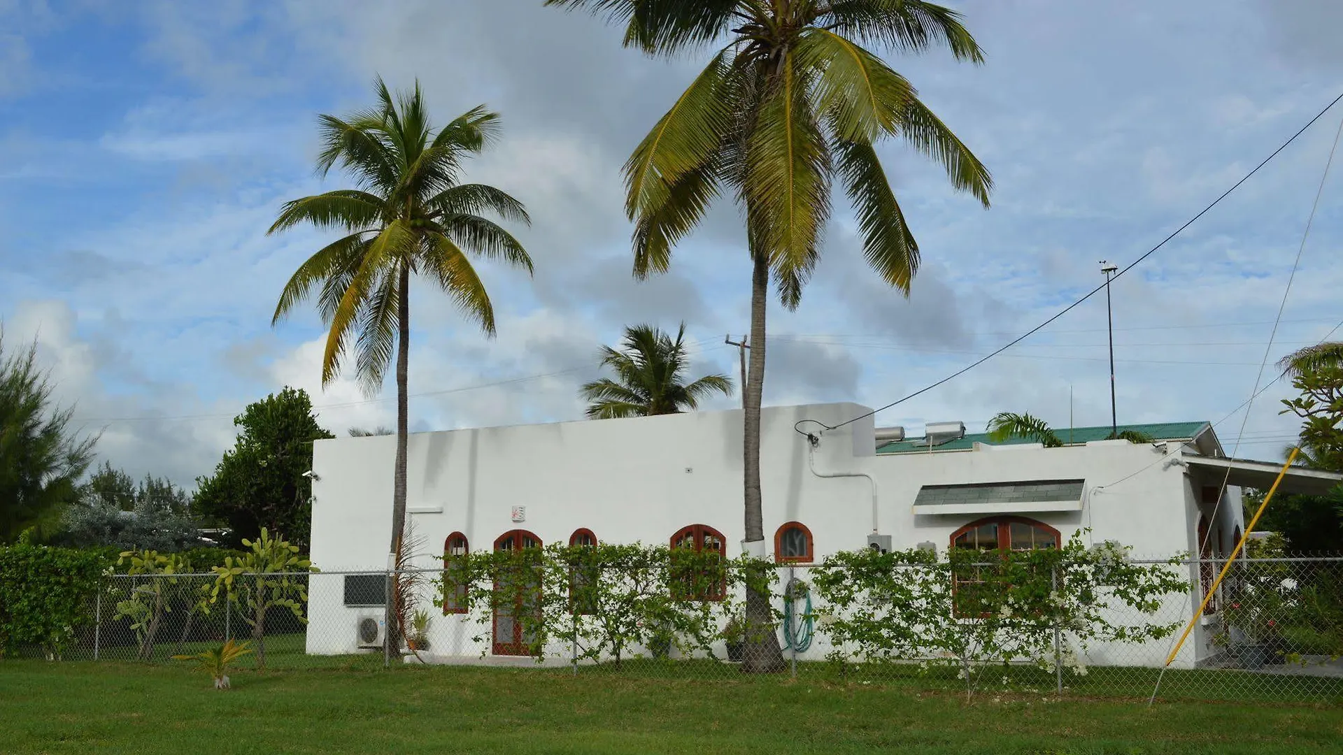 Two Palms Apartment - In Sweet Jewel Apartments Christ Church